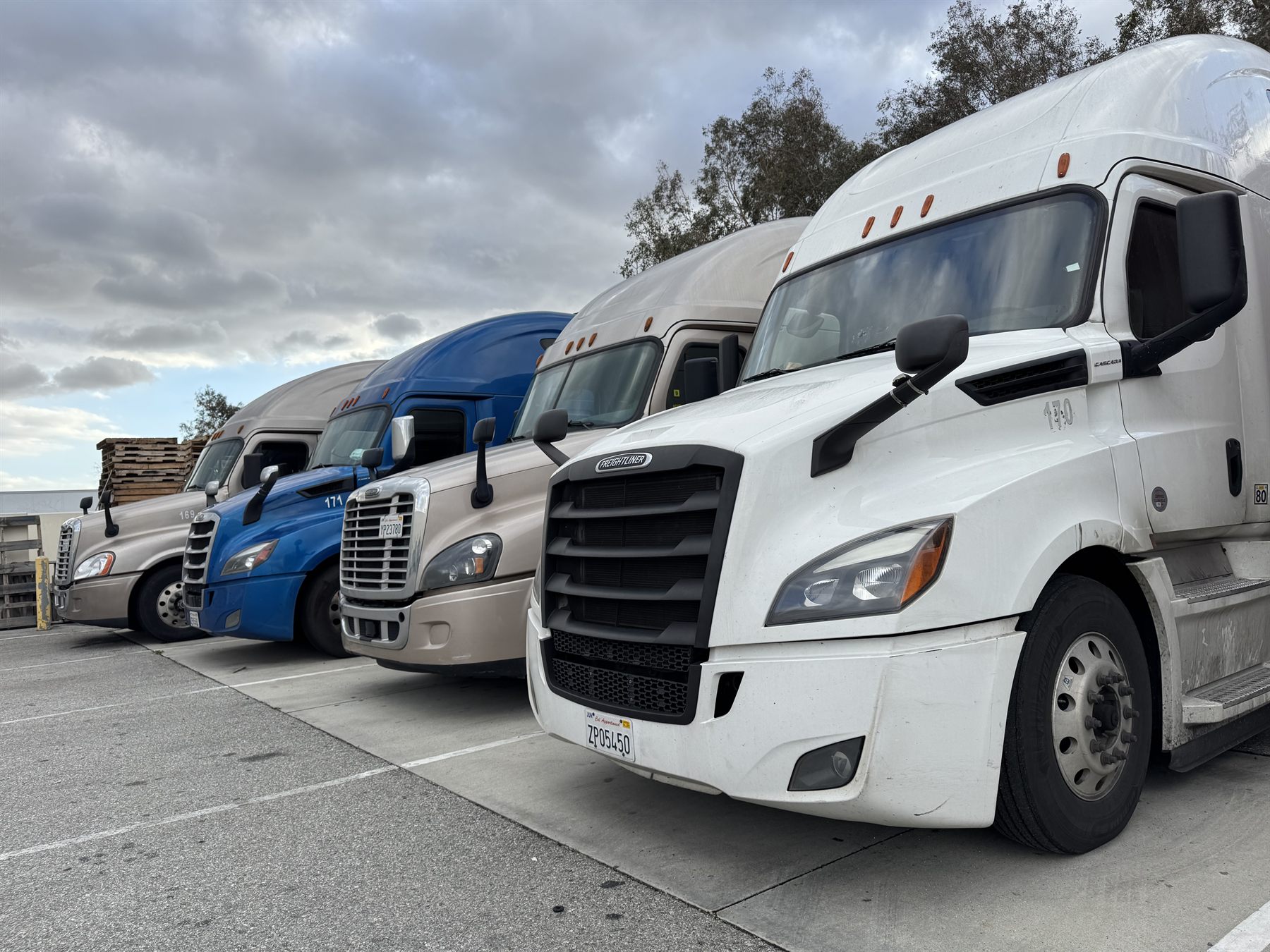 ABFBA truck lineup ready for Southern California drayage work